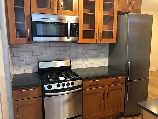 Rented by Alexander Bilu, LREB | media 28