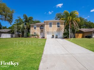 471 Koutnik Rd SE, Palm Bay, FL 32909