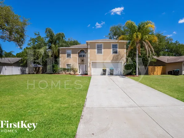 471 Koutnik Rd SE, Palm Bay, FL 32909