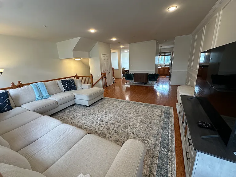 1145 Carbondale Way — Photo 7