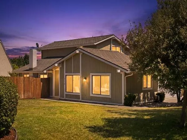 8710 Jan Dr, Gilroy, CA 95020