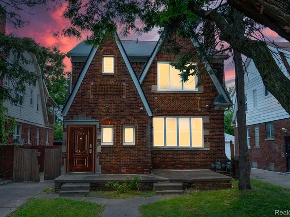 14615 Winthrop St, Detroit, MI 48227