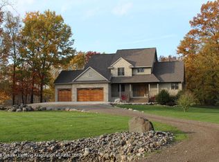 6341 Clise Rd, Bath, MI 48808