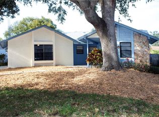 1712 Dove Field Pl, Brandon, FL 33510