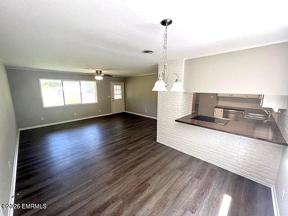 3rd image of 5374 Causeyville Rd