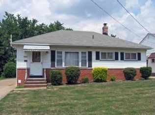 9613 Alexander Rd, Garfield Heights, OH 44125