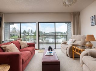 3500 NE West Devils Lake Rd APT 2, Lincoln City, OR