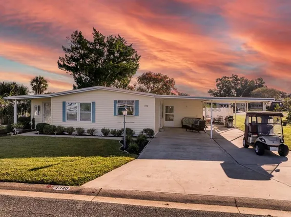 1340 Lake Dr, Grand Island, FL 32735