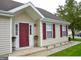 27 Nature Ln, Sewell, NJ 08080