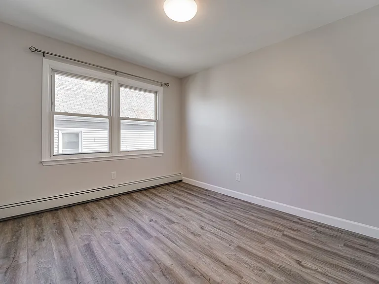 79 Hoyt St #2 — Photo 29