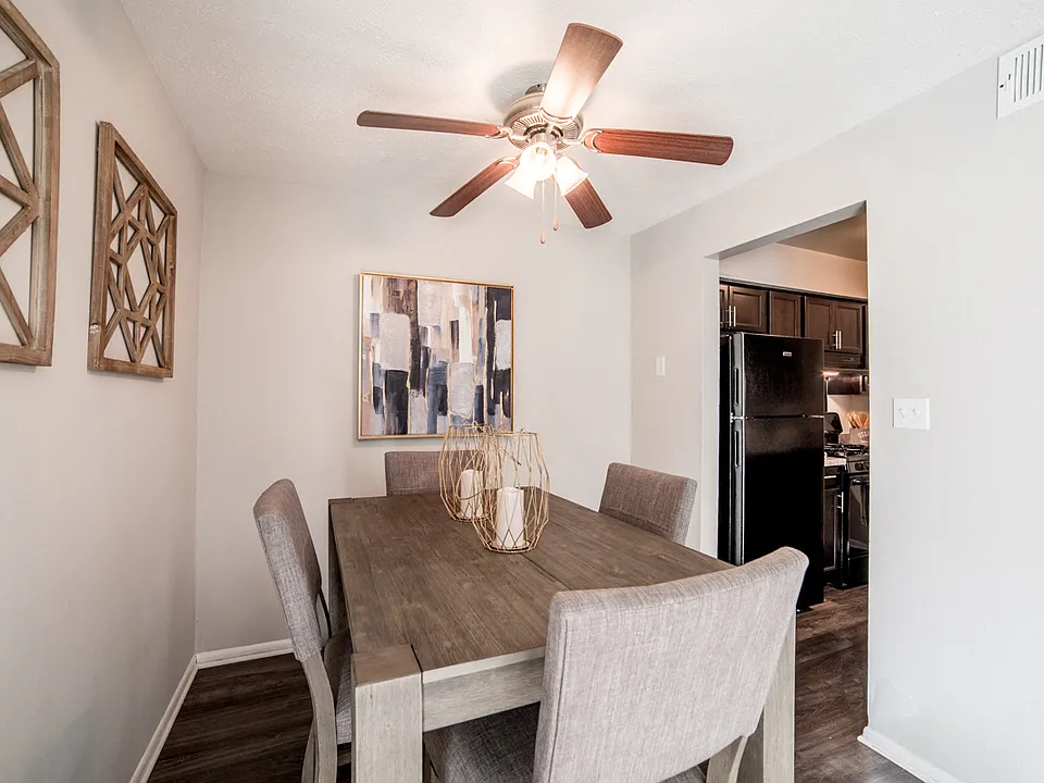 Dining Room at Chelsea Village