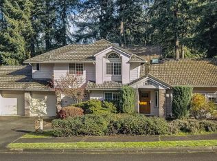 315 Keach Loop, Steilacoom, WA 98388