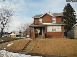404 Devitt Ave, Campbell, OH
