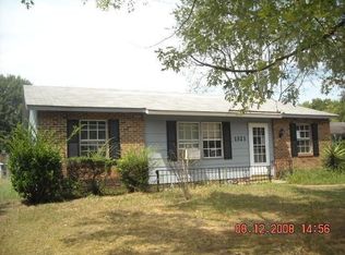 1321 Armstrong Cir, Raleigh, NC 27610