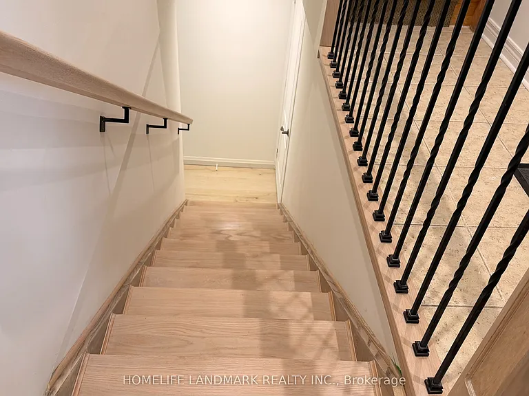 188 Willis Dr #BASEMENT — Photo 11