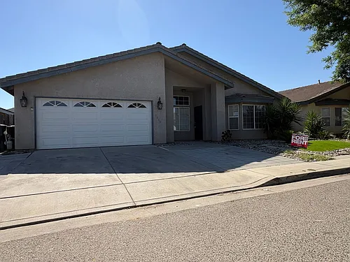 1040 N Sumter Ct Photo 1