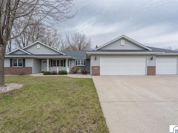 100 Crystal Ln, Mankato, MN 56001