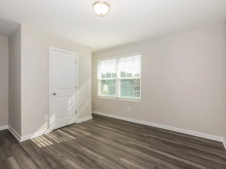 3964 Kendrick Cir — Photo 14