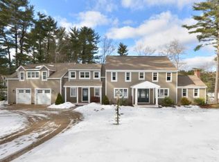 104 Lake Shore Dr, Duxbury, MA 02332