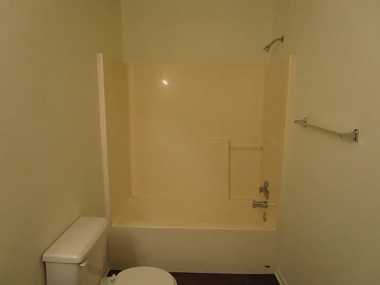 5001-5003 Betty Jean Way — Photo 17