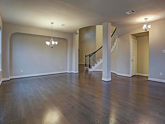 4th image of 22735 Whispering Timbers Way