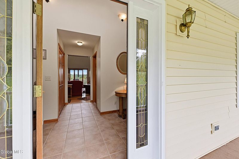 4th image of 2782 Furbeck Road