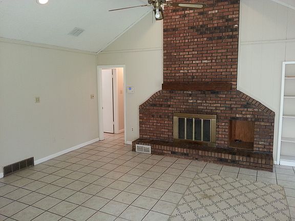 2nd image of 4334 Winter Park Dr