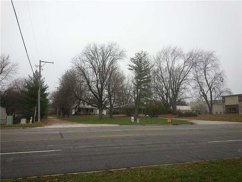 1st image of 860 N State Road 135