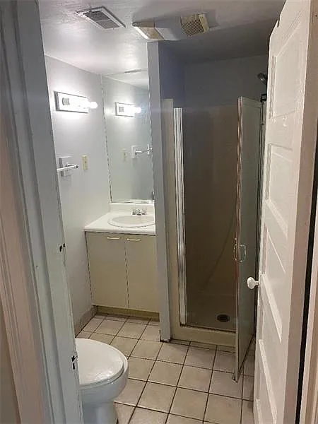 2 bed, 1200 sqft, $1,750 — Photo 2
