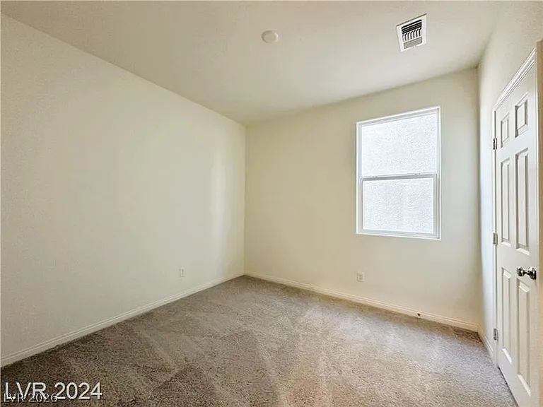 7024 Cottage Vista Ave — Photo 8