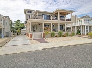 174 76th St, Avalon, NJ 08202