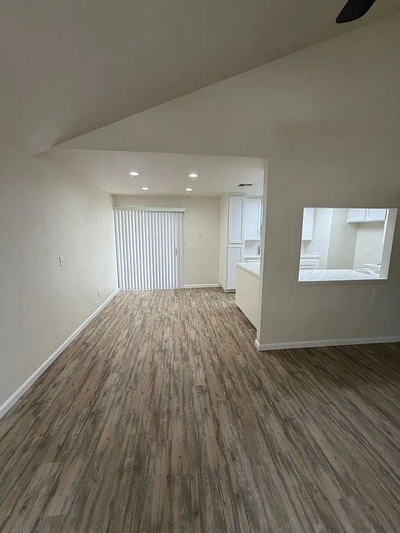 Home for rent — Photo 3
