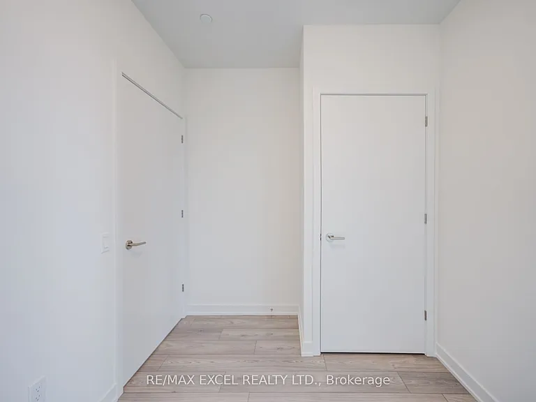 5858 Yonge St #1011 — Photo 35