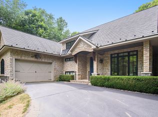 1150 Orchard Lake Dr, South Haven, MI 49090