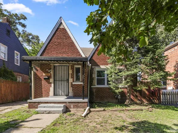 15875 Mansfield St, Detroit, MI 48227