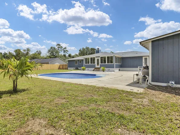 2419 Treeview Dr, Valdosta, GA 31601