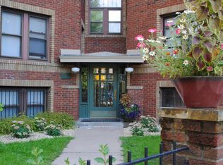 385 Laurel Ave APT 2, Saint Paul, MN 55102