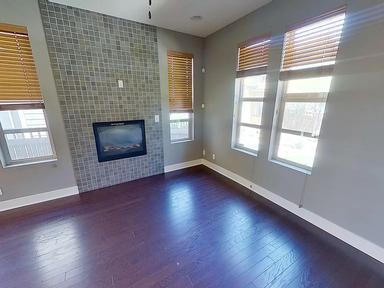 523 S Vance Ct — Photo 7
