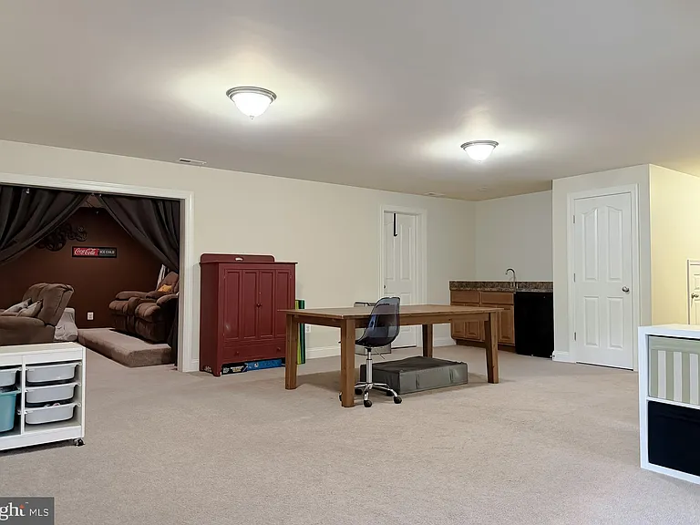 23687 Coventry Dr — Photo 51