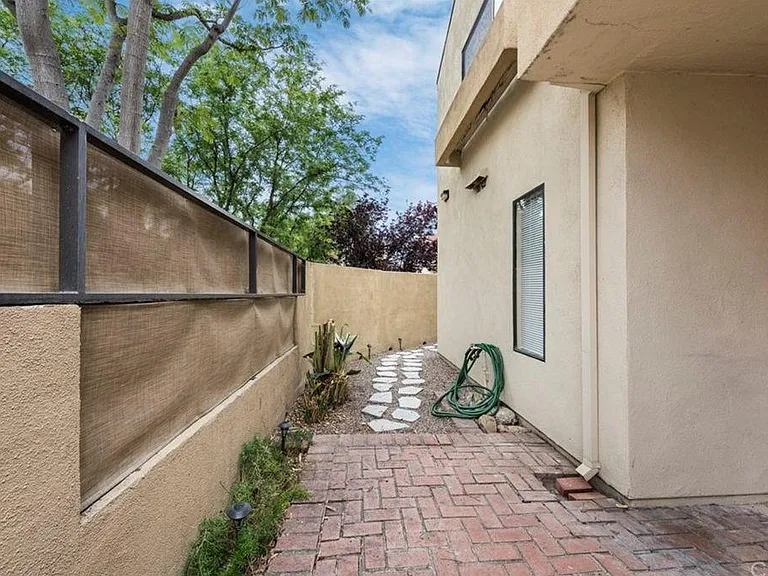 13096 Le Parc #89 — Photo 10