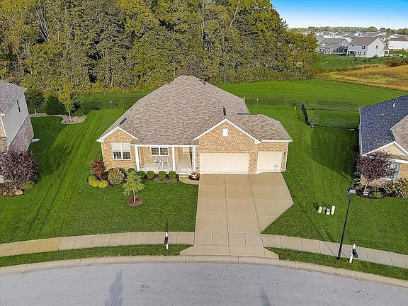 5th image of 6853 Kara Ln