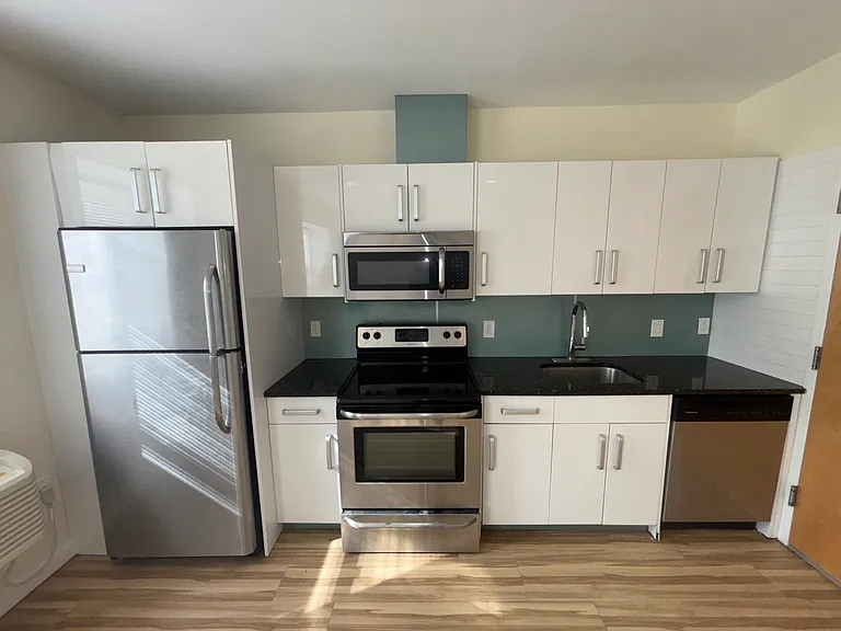 249 S 49th St #119 — Photo 1