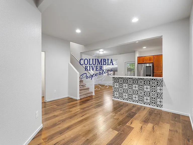 7104 NE 13th Ave — Photo 12