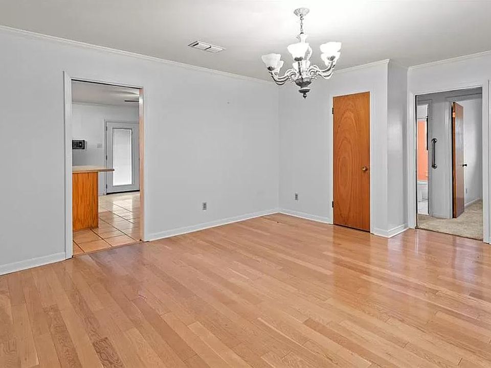 1st image of 4613 Alton St