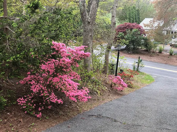 93 Azalea Dr, Harwich, MA 02645