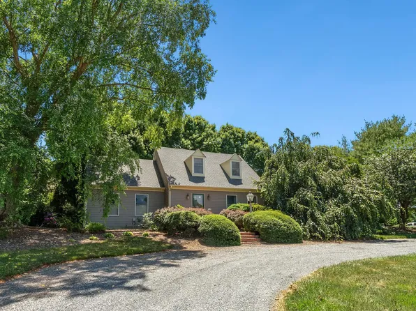 25285 Foxchase Dr, Chestertown, MD 21620