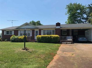 414 Piney Ridge Rd, Forest City, NC 28043