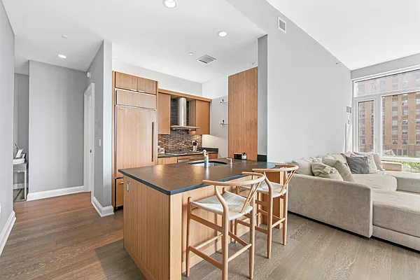 Rented by Level Group | media 23