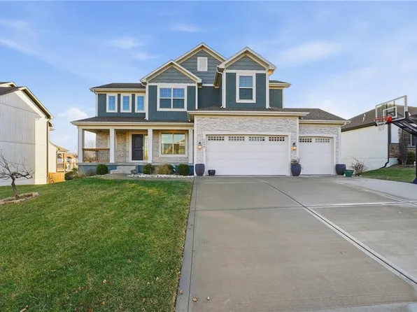 2409 NE 112th St, Kansas City, MO 64155