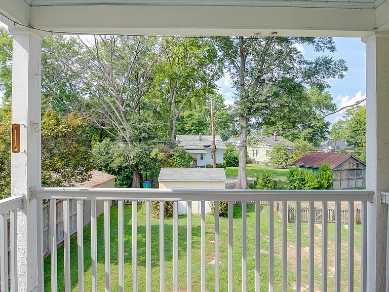 1312 Avondale Ave — Photo 52